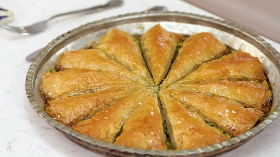 Best and Easiest Baklava Recipe : Book Recipes
