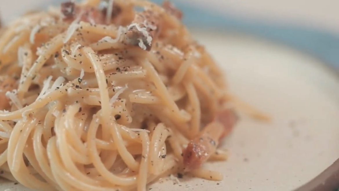 Spaghetti Carbonara | Book Recipes