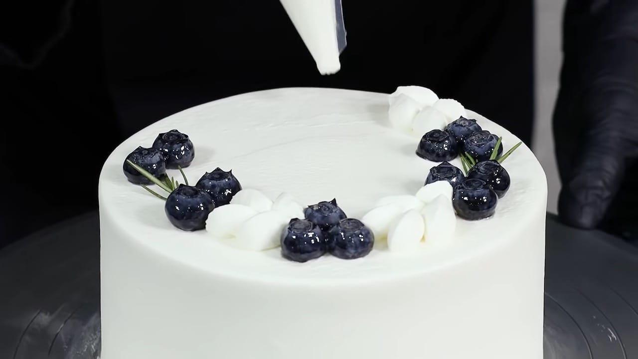 Blueberry Chocolate Cake — D'Pastry