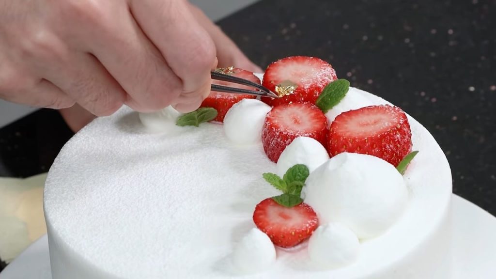Strawberry Cake with whipped cream Korean Style Delicious Shortcake
