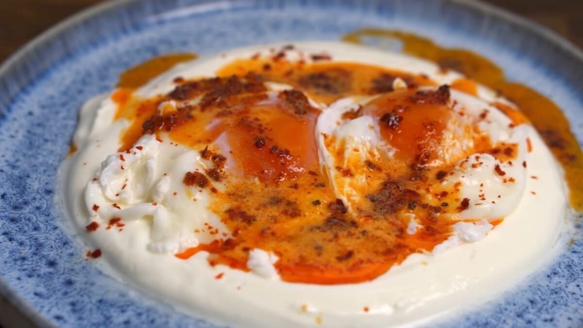 The ADDICTIVE Turkish poached egg recipe | Book Recipes